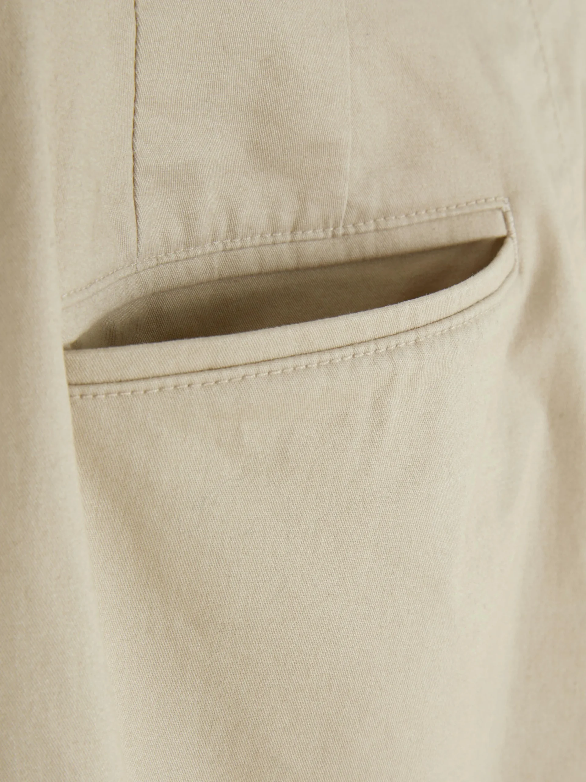 Aansluitende Chinobroek Met Stretch