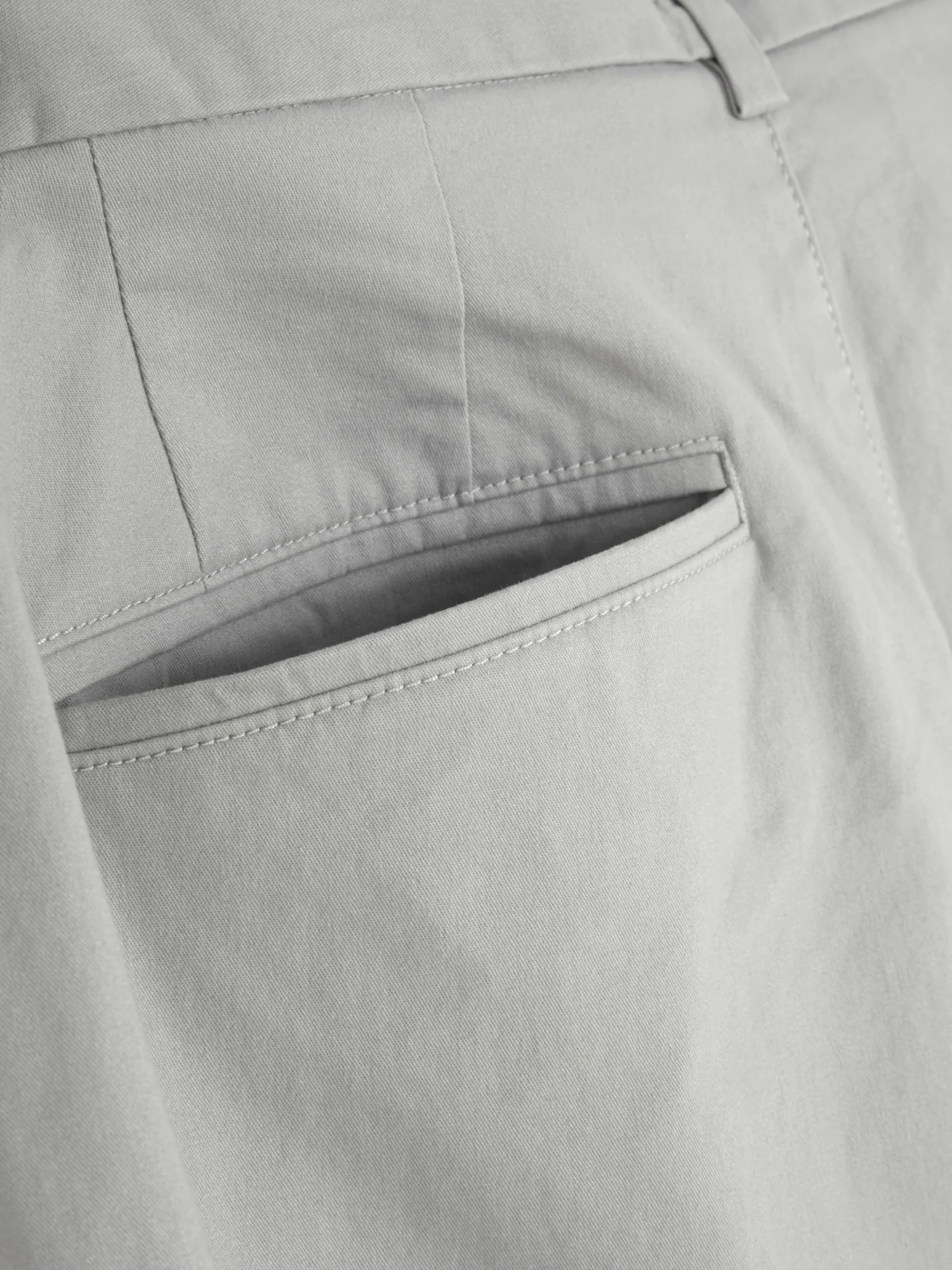Aansluitende Chinobroek Met Stretch