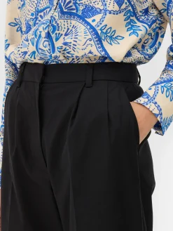 Chinobroek Met Wijde Pijpen