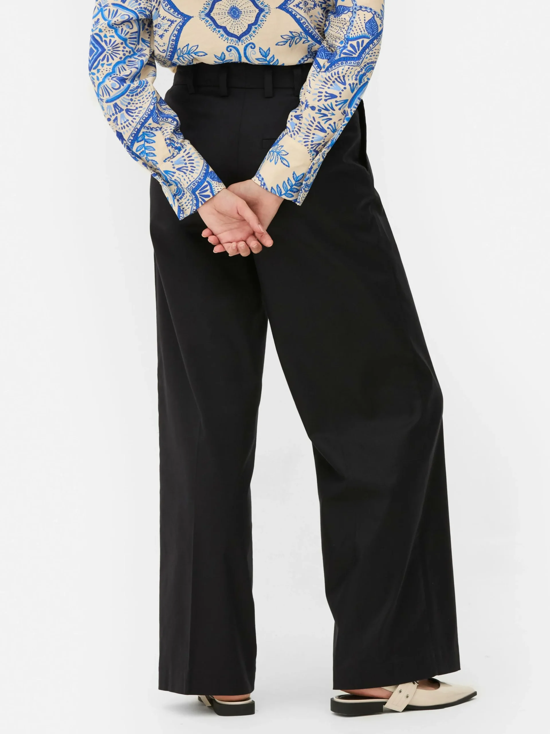 Chinobroek Met Wijde Pijpen