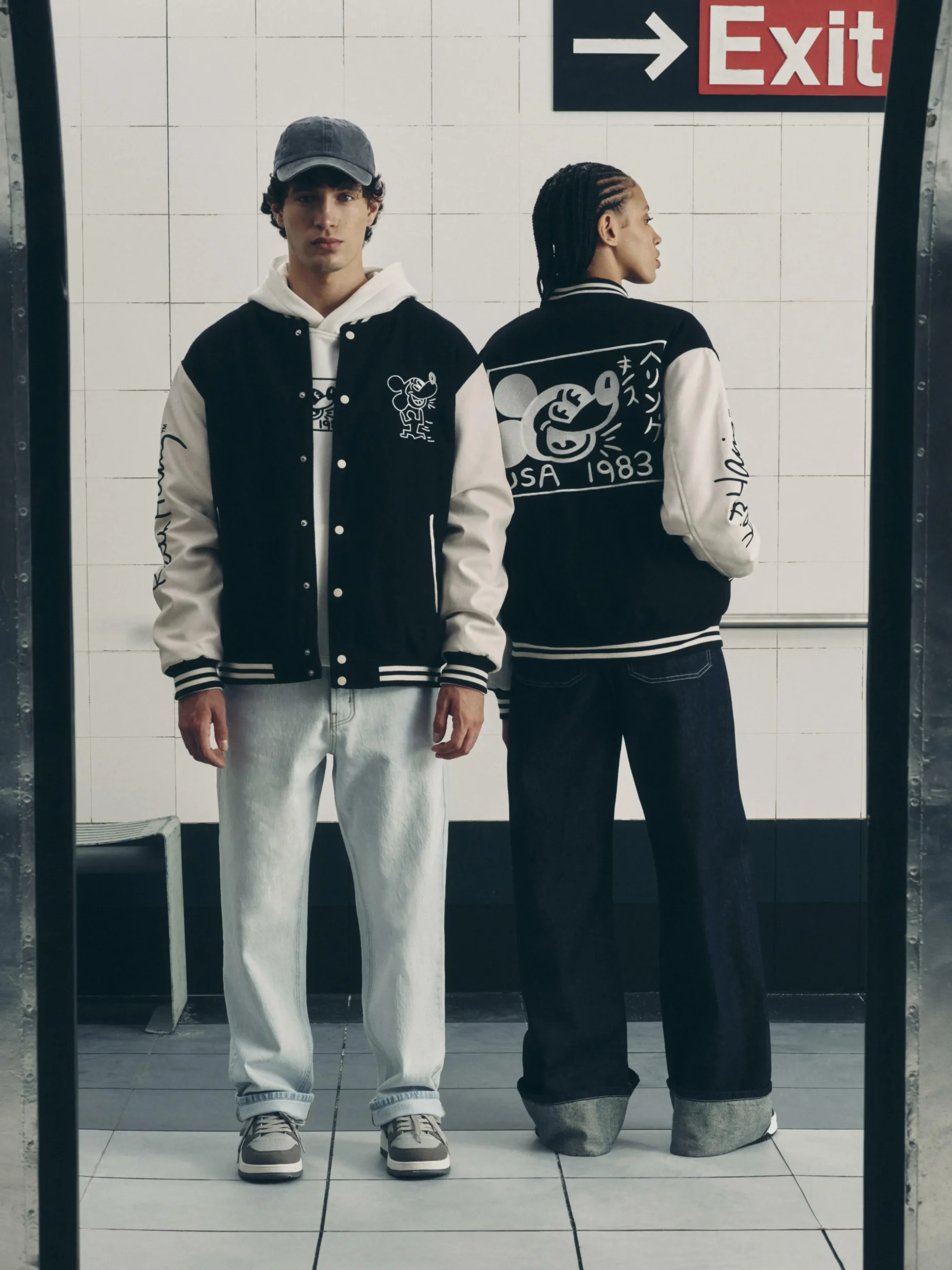 Collegejas Disney's Mickey Mouse X Keith Haring