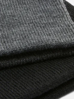 Fijngebreide Beanies, Set Van 2