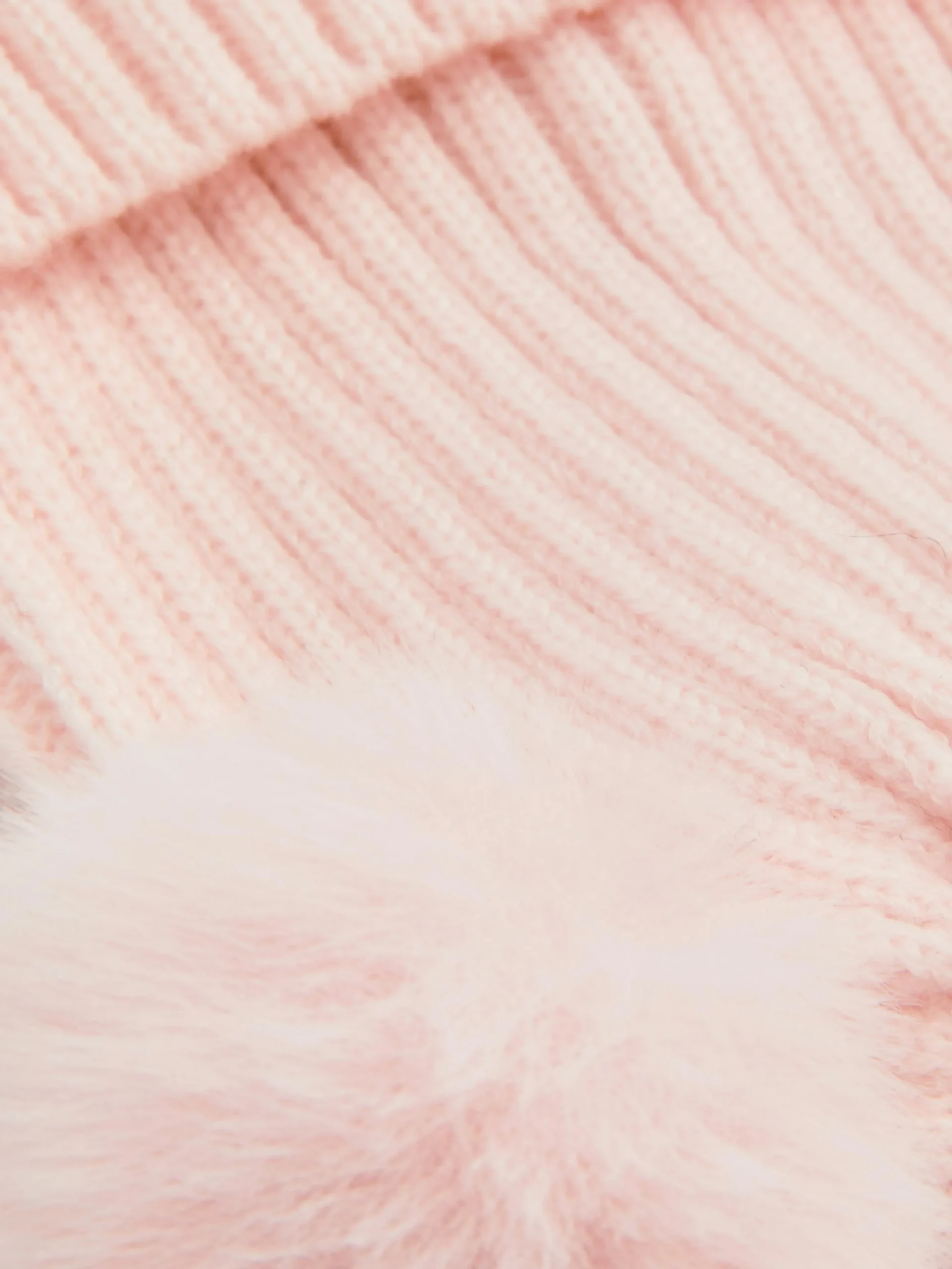 Gebreide Beanie Met Pompon