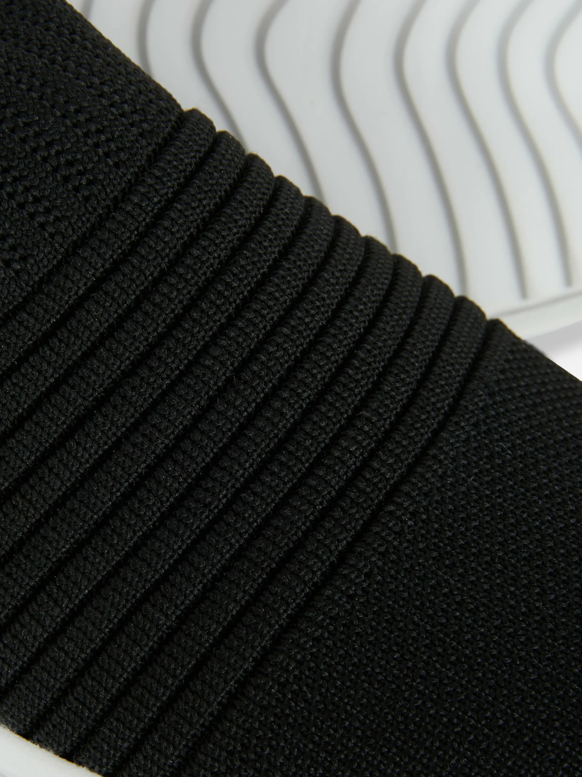 Gebreide Sneakers Met Ribbels