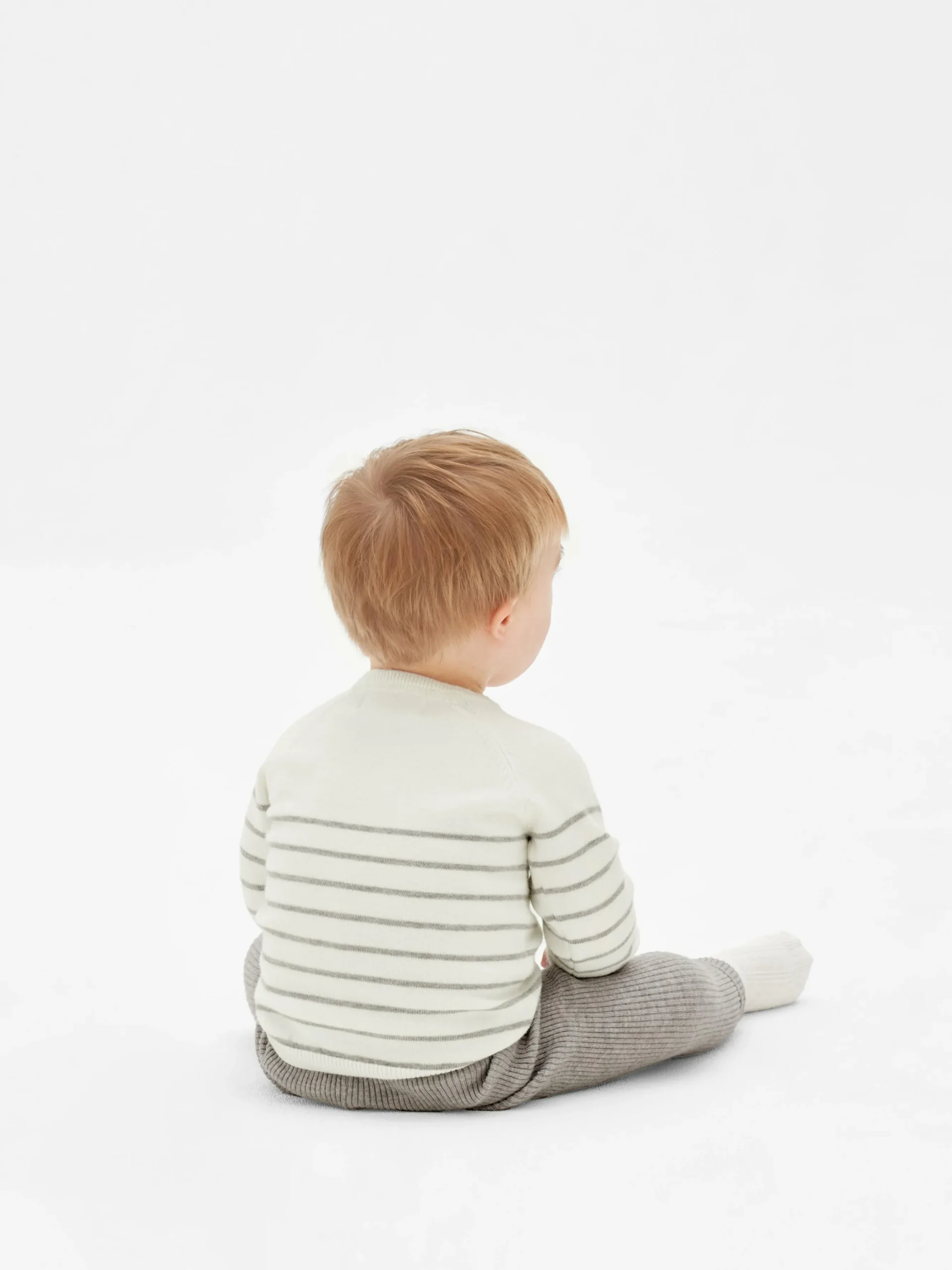 Gestreepte Gebreide Trui En Matchende Legging