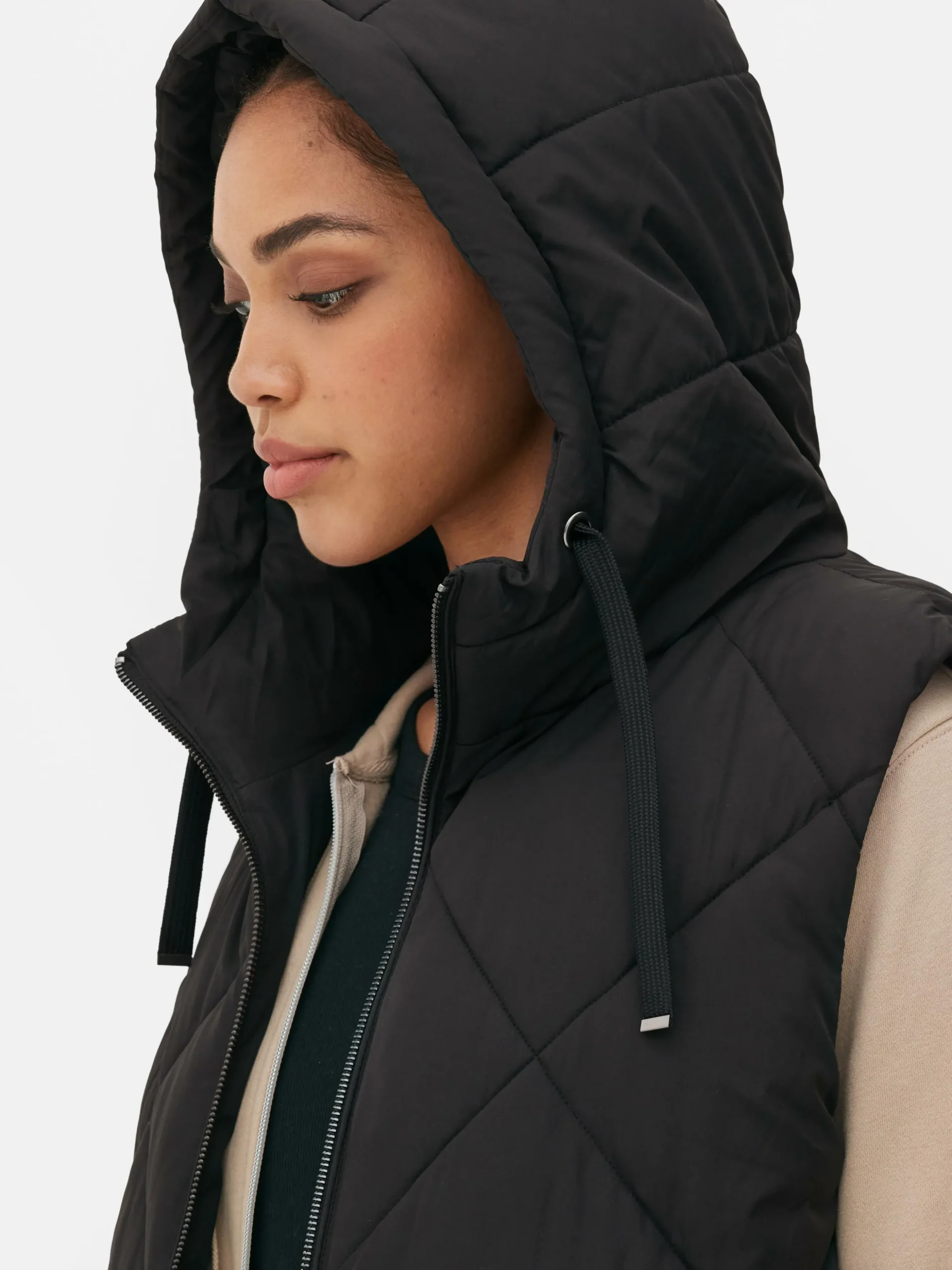 Gewatteerde Bodywarmer Met Capuchon