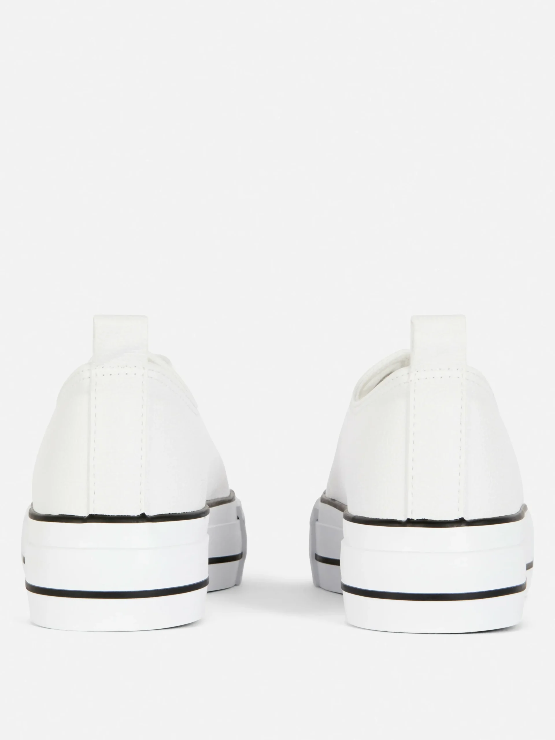 Imitatieleren Lage Sneakers Met Plateauzool