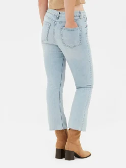 Korte Jeans Met Wijd Uitlopende Pijpen