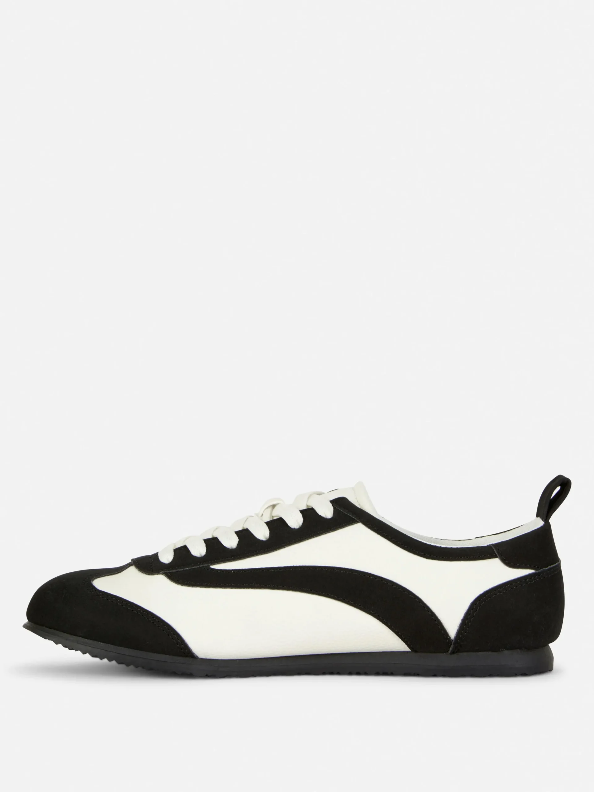 Lage Sneakergympen Met Veters