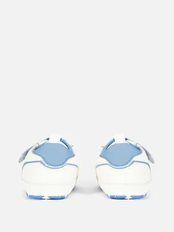 Lage Sneakers Met Sterrenzool