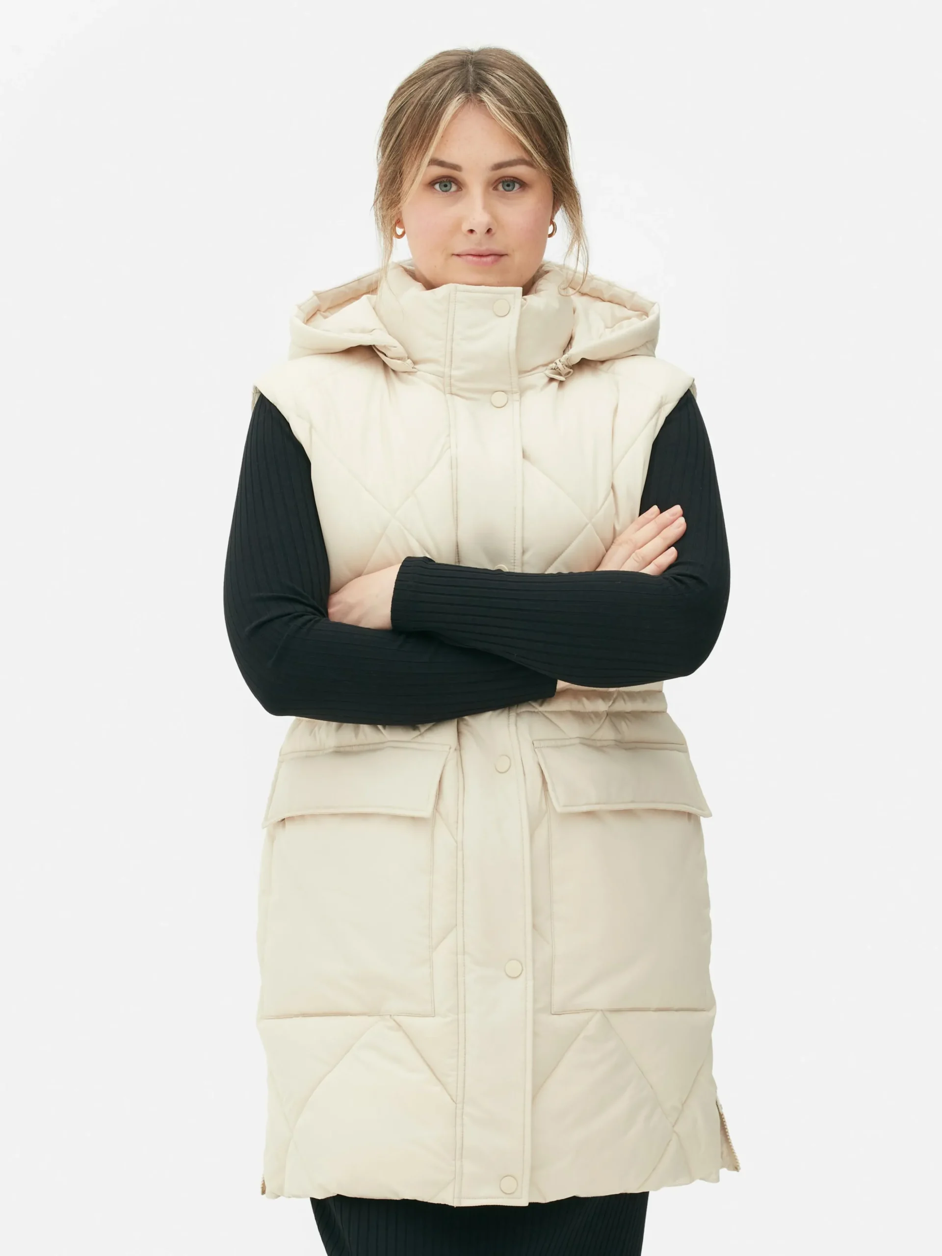 Lange Pufferbodywarmer Met Capuchon