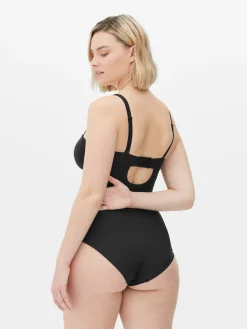 Lycra Shapewear Bodysuit Met Cup