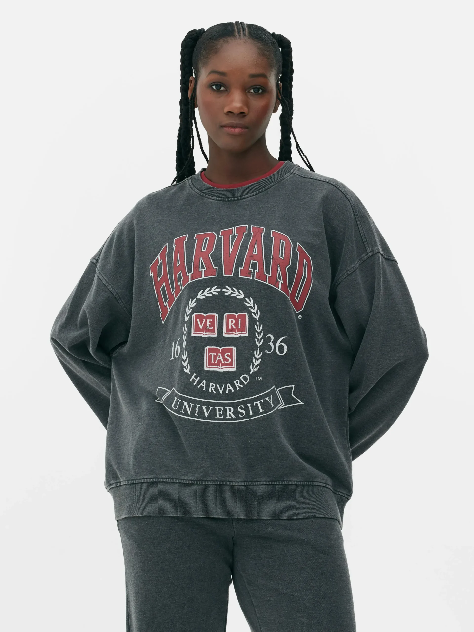 Matchend Sweatshirt Met Acid Wash Harvard