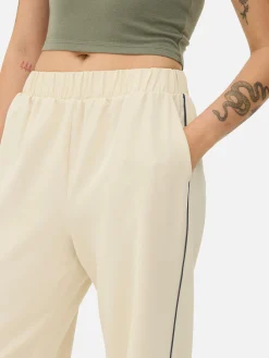 Matchende Joggingbroek Met Wijde Pijpen En Zijstreep