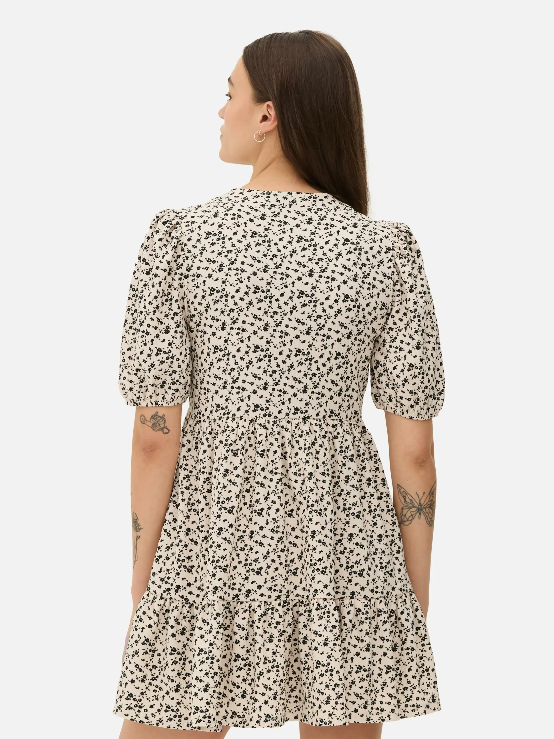 Mini-jurk Met Smokwerk Van Kreukelstof