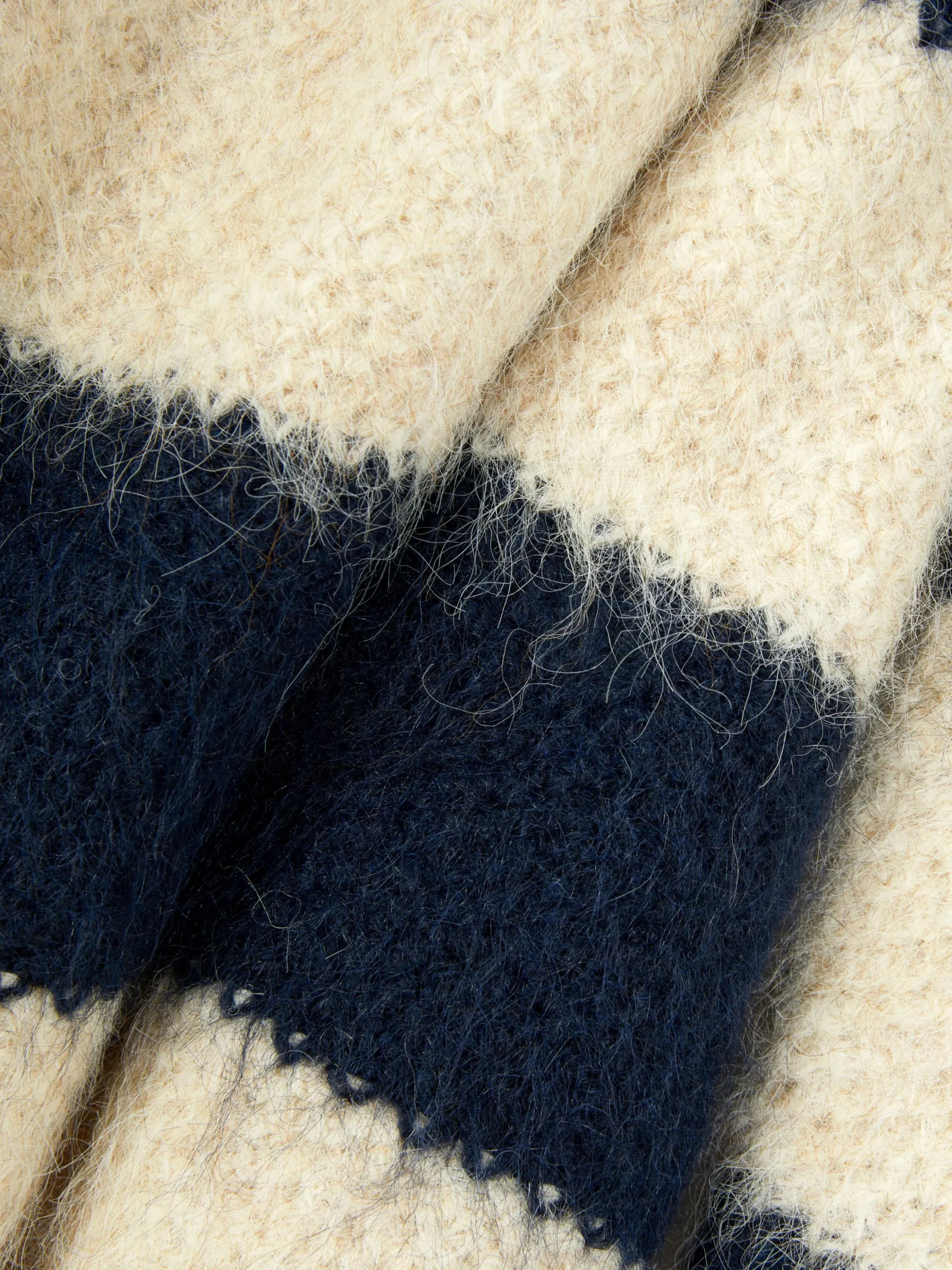 Pluizige Gebreide Trui Met Strepen Rita Ora