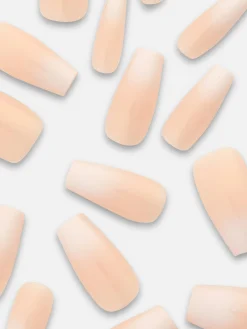 PS... Stiletto-kunstnagels Met Glans En Kleurverloop