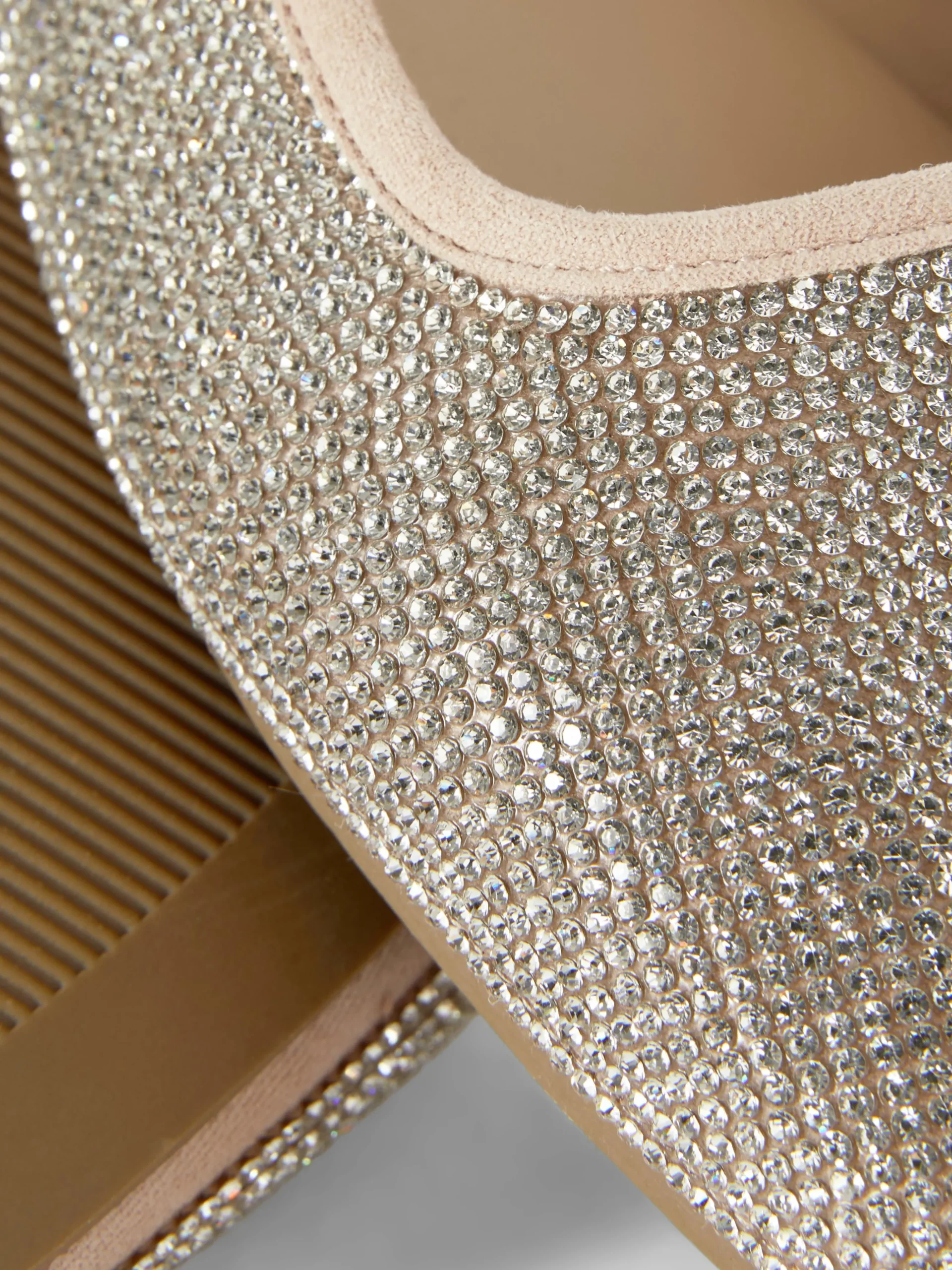 Pumps Met Vierkante Neus En Studs