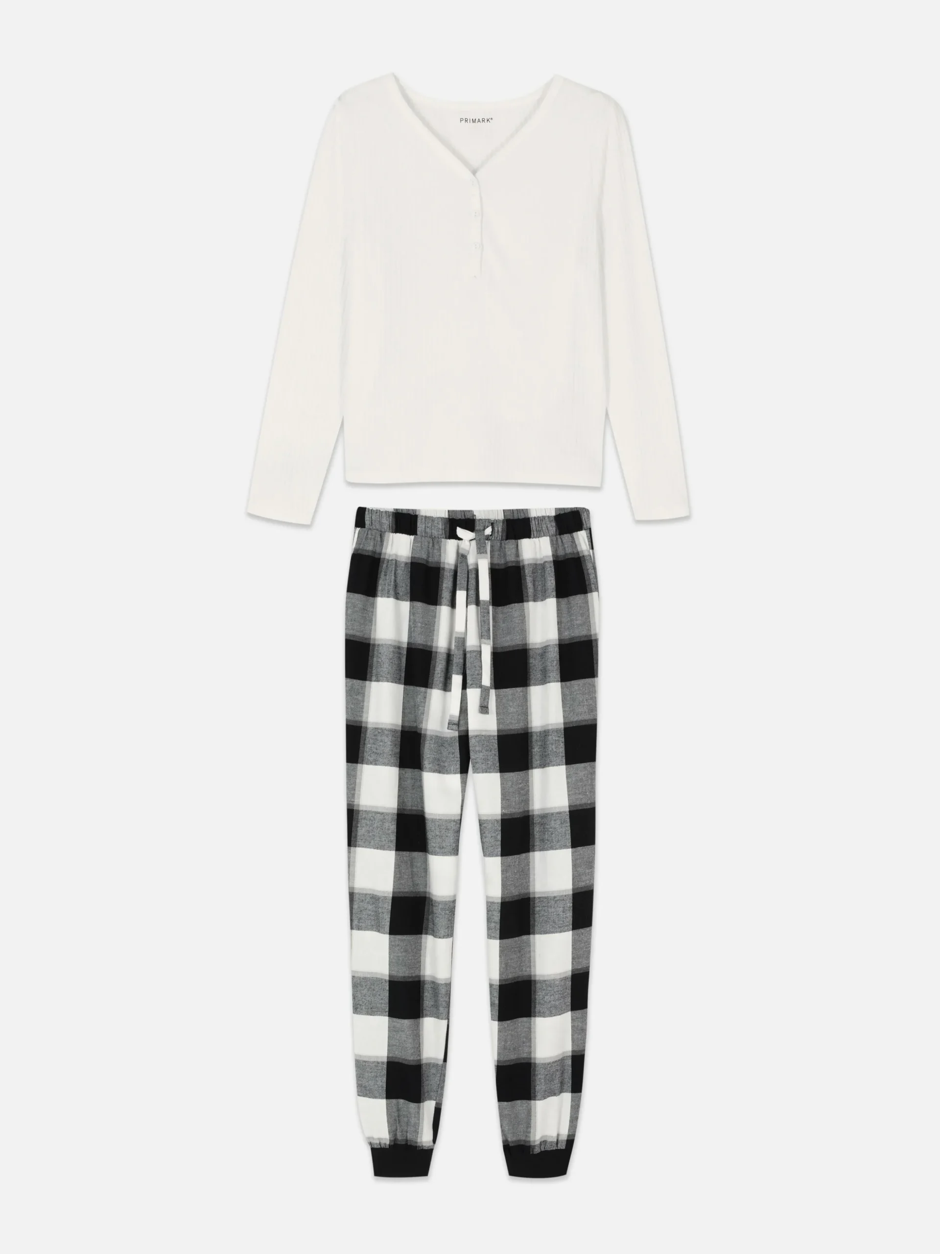 Pyjama Met Geruite Broek En Shirt Met Lange Mouwen