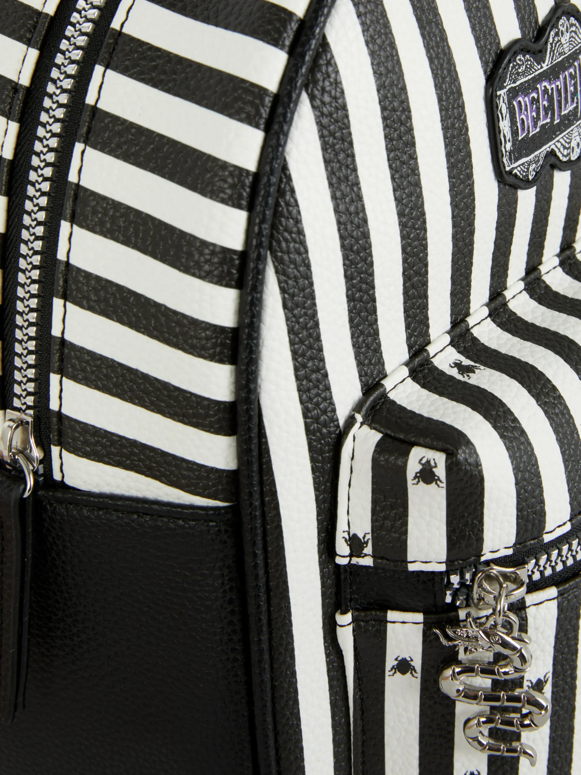 Rugzak Met Beetlejuice-logo