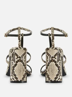 Sandalen Met T-bandje En Blokhak Rita Ora