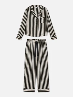 Satijnen Pyjama Met Lange Mouwen