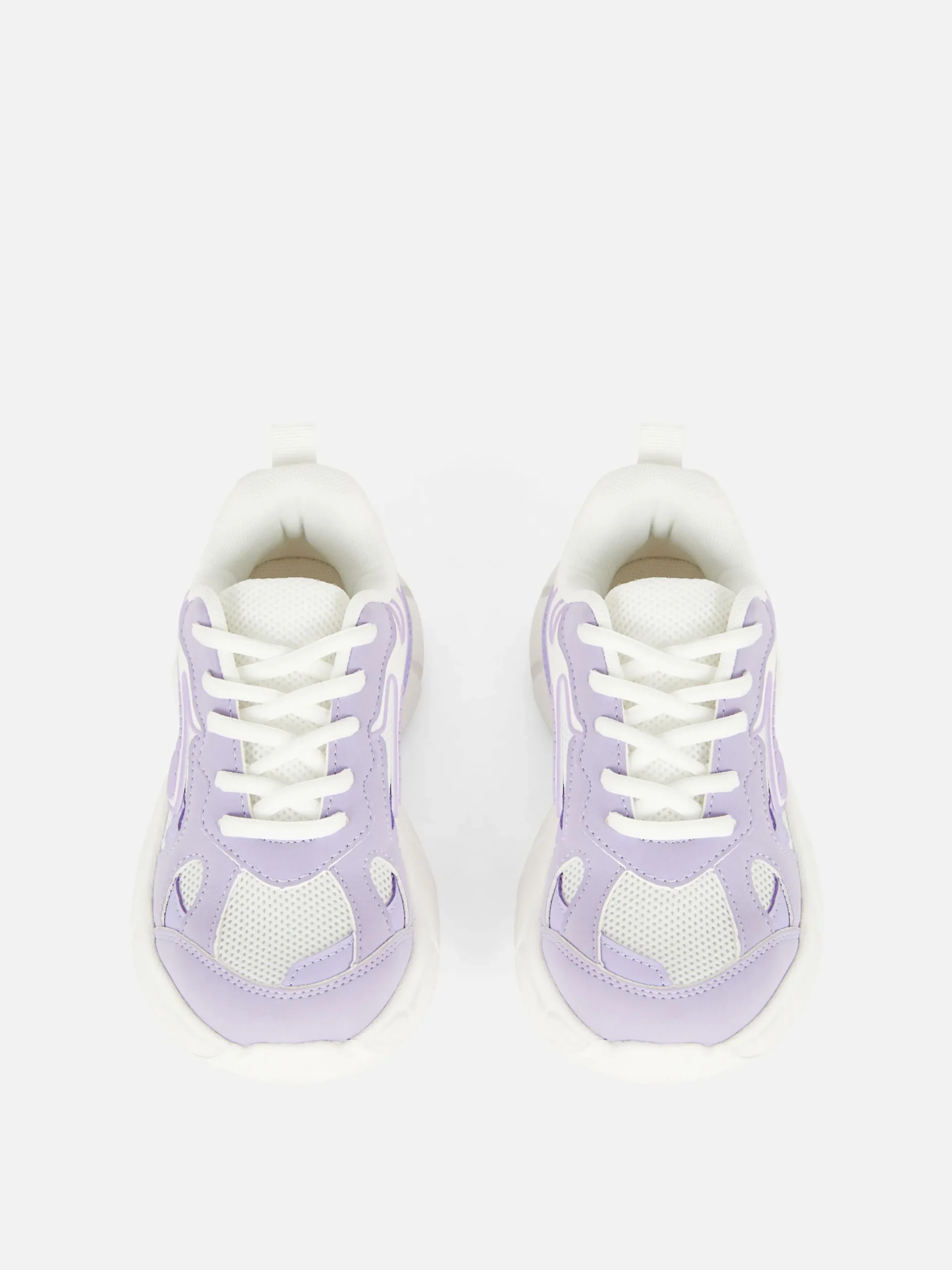 Sneakers Met Inzetstukken En Dikke Zool
