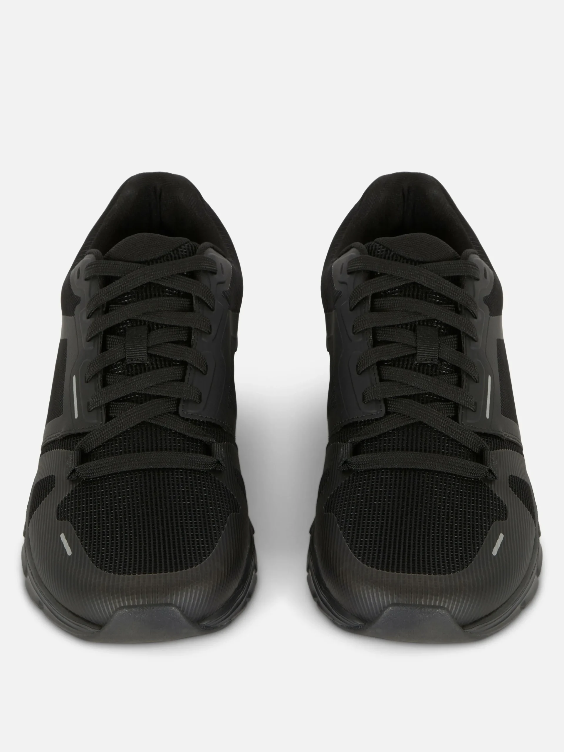 Sneakers Met Veters