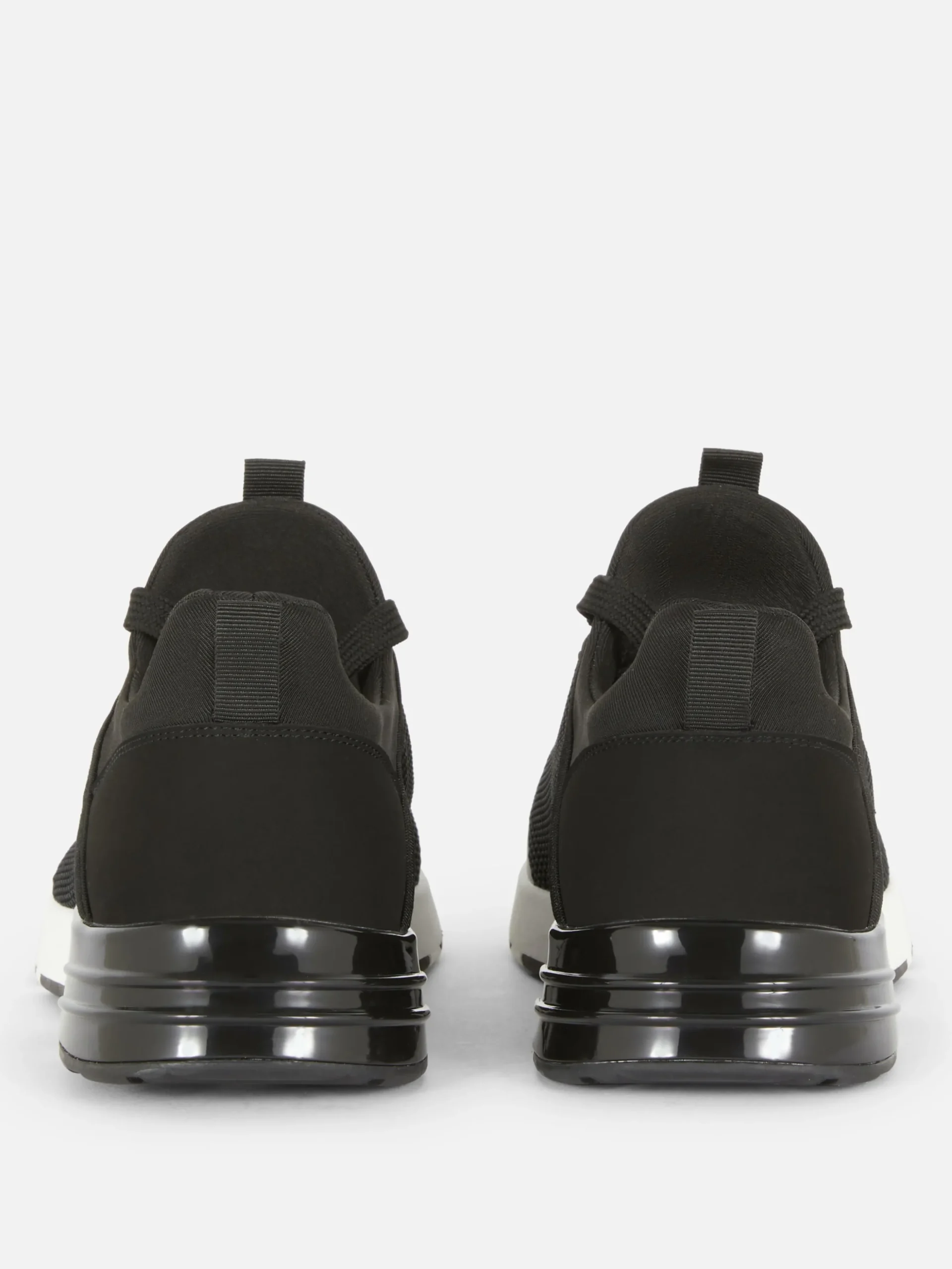 Sneakers Met Veters En Bubbelhak