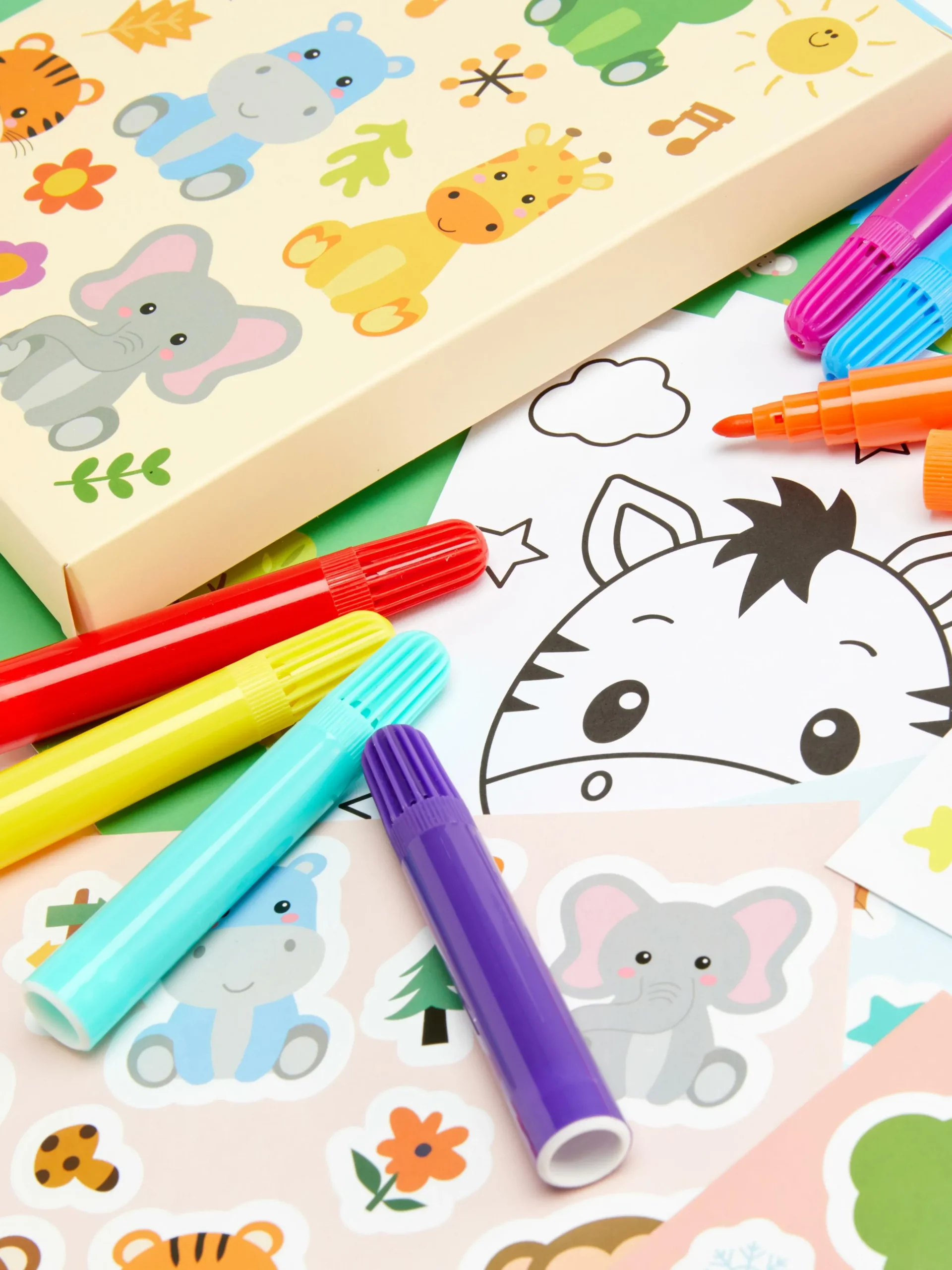Sticker- En Speelset Met Dieren