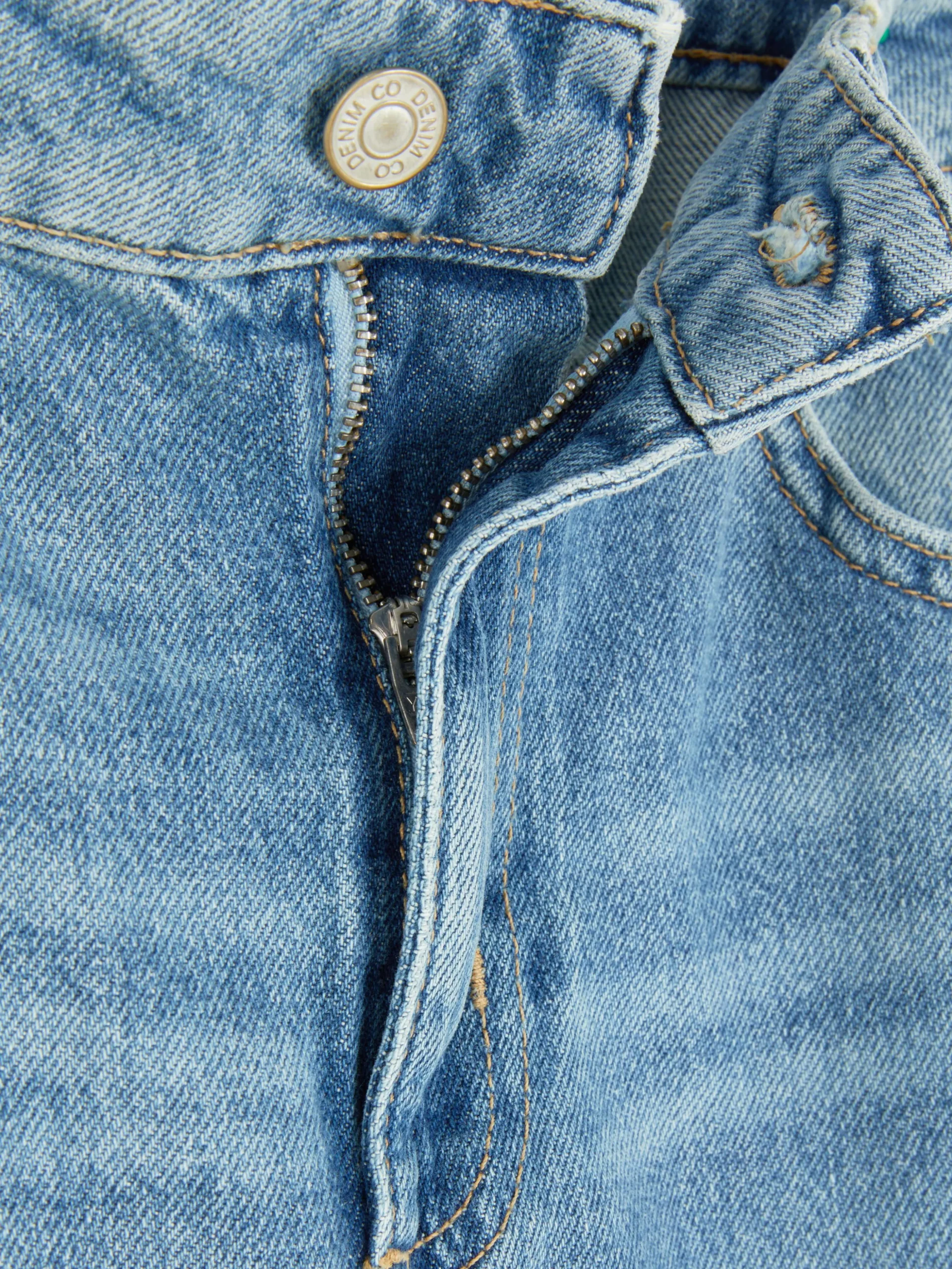 Stretchvrije Jeans Met Wijd Uitlopende Pijpen