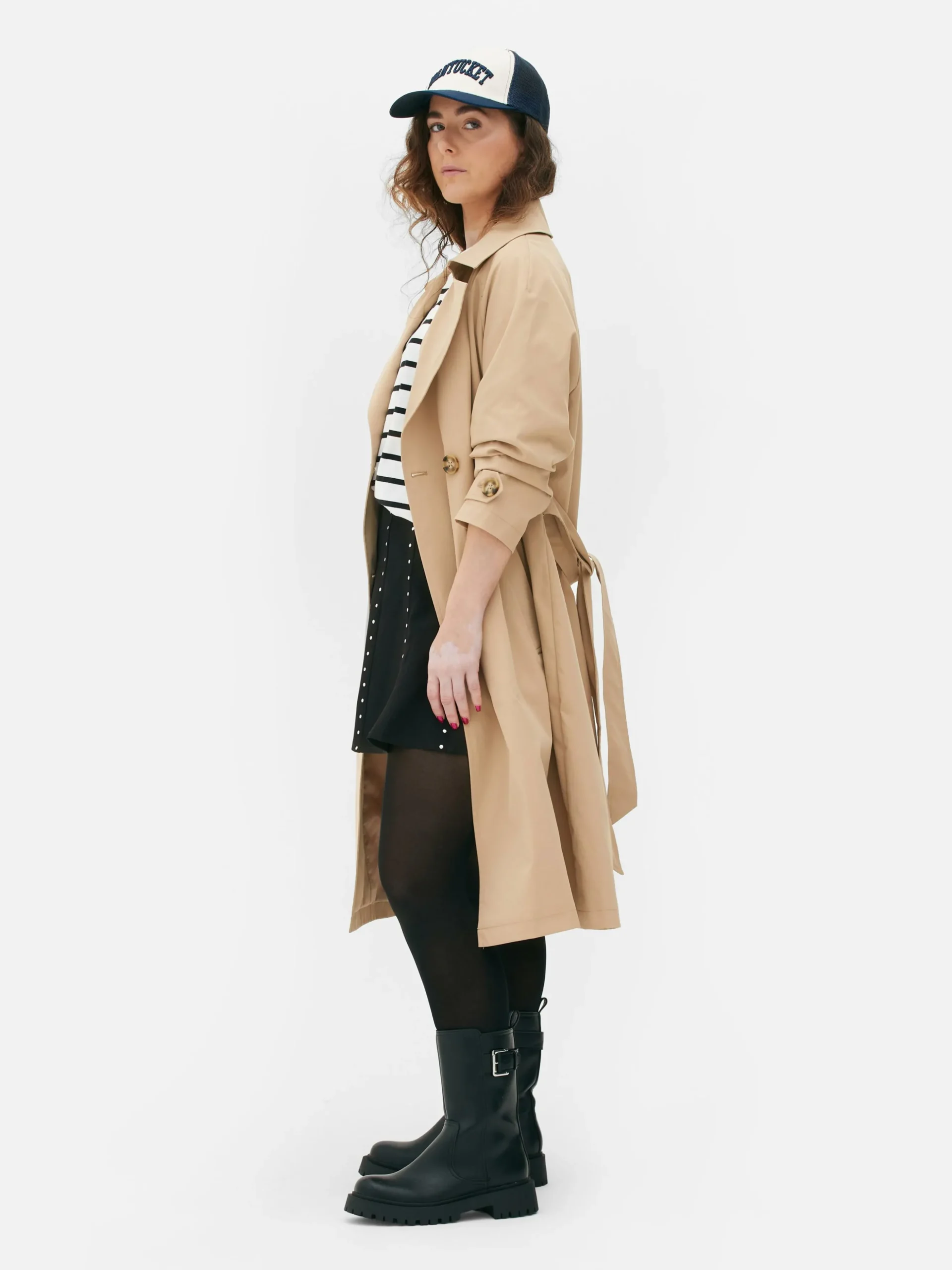 Trenchcoat Met Dubbele Rij Knopen