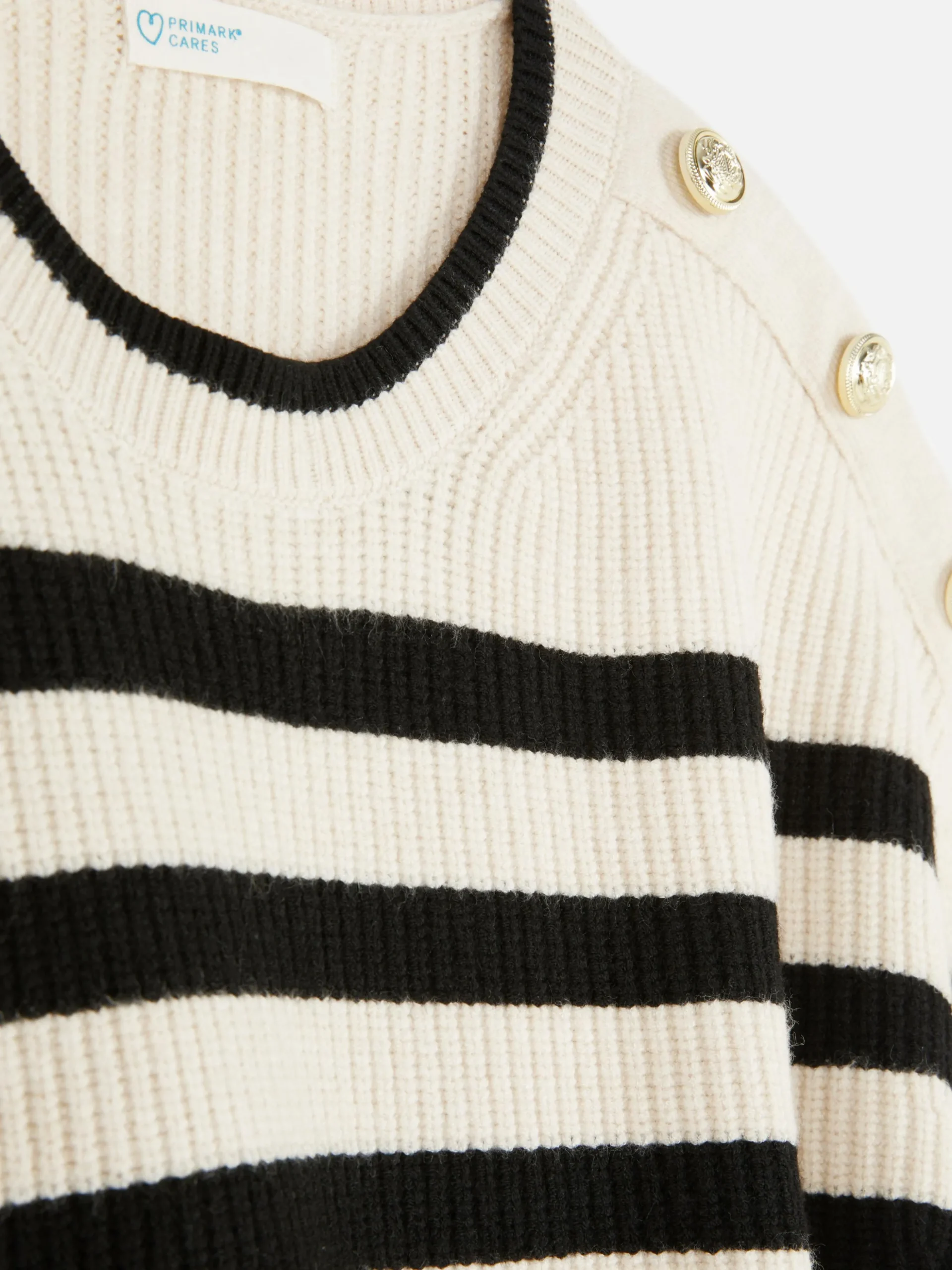 Trui Met Ronde Hals En Knoopdetail