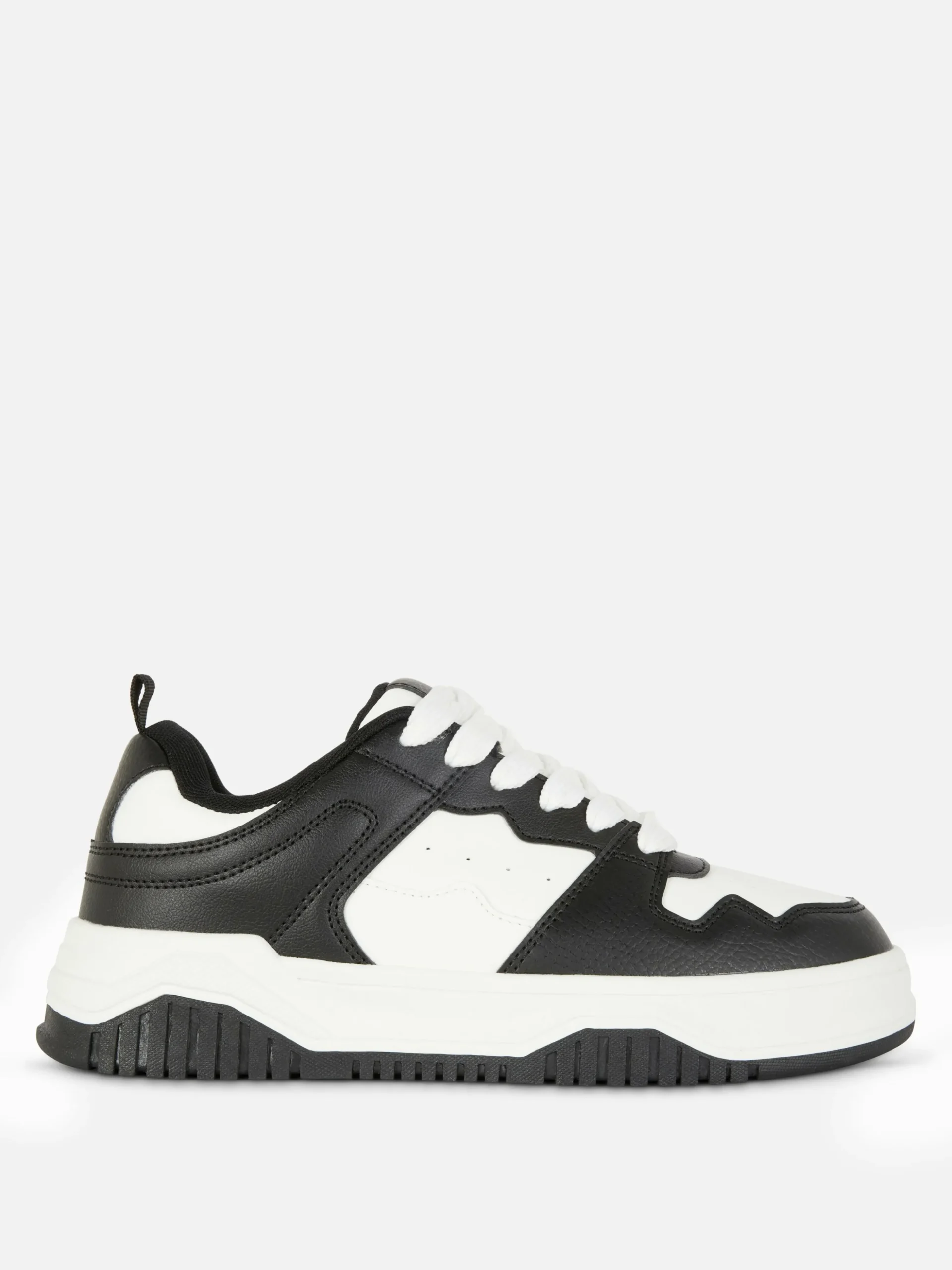 Vetersneakers Met Contrasterende Inzetstukken